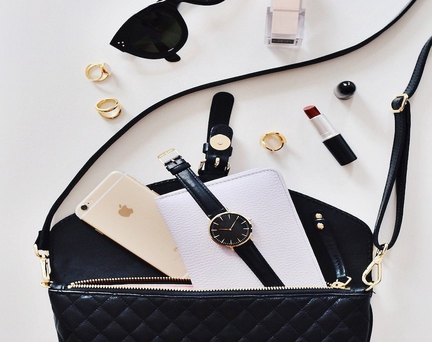 How To Create Accessory Bundles | une femme d'un certain âge How To Create Accessory Bundles | une femme d'un certain âge